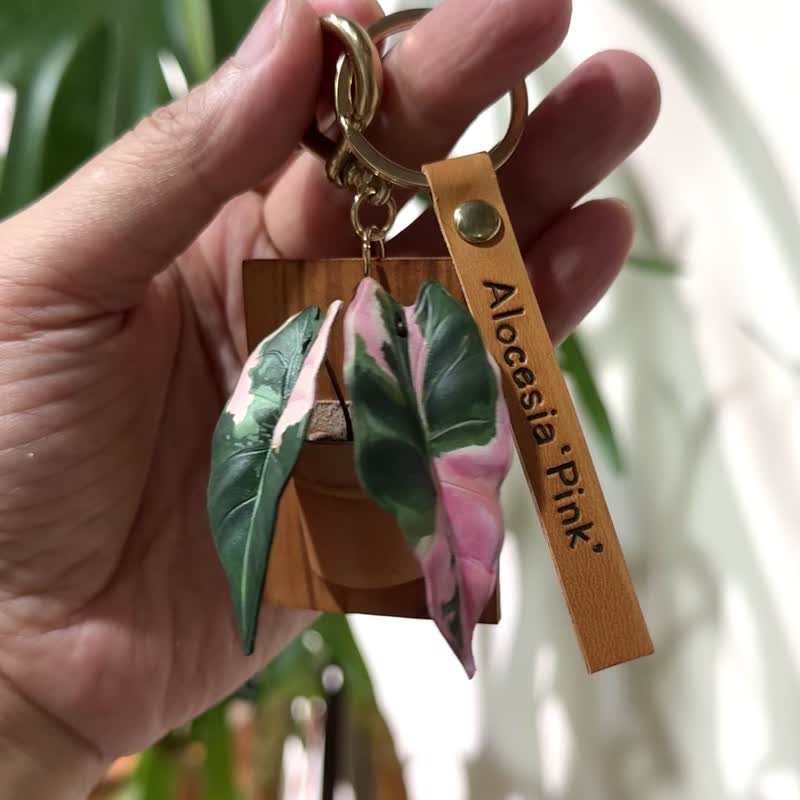 皮革制 慕粉观音莲吊饰_送礼/收藏 - 吊饰 - 真皮 