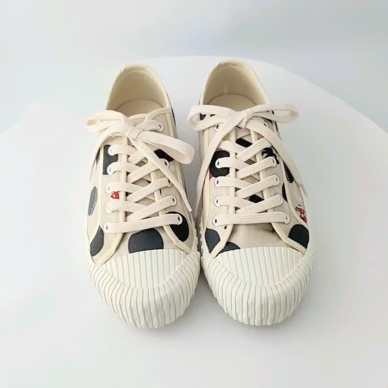 头等舱防泼水 珍珠奶茶宽楦帆布饼干鞋  小红帽与大野狼 女鞋 - 女款休闲鞋 - 防水材质 卡其色