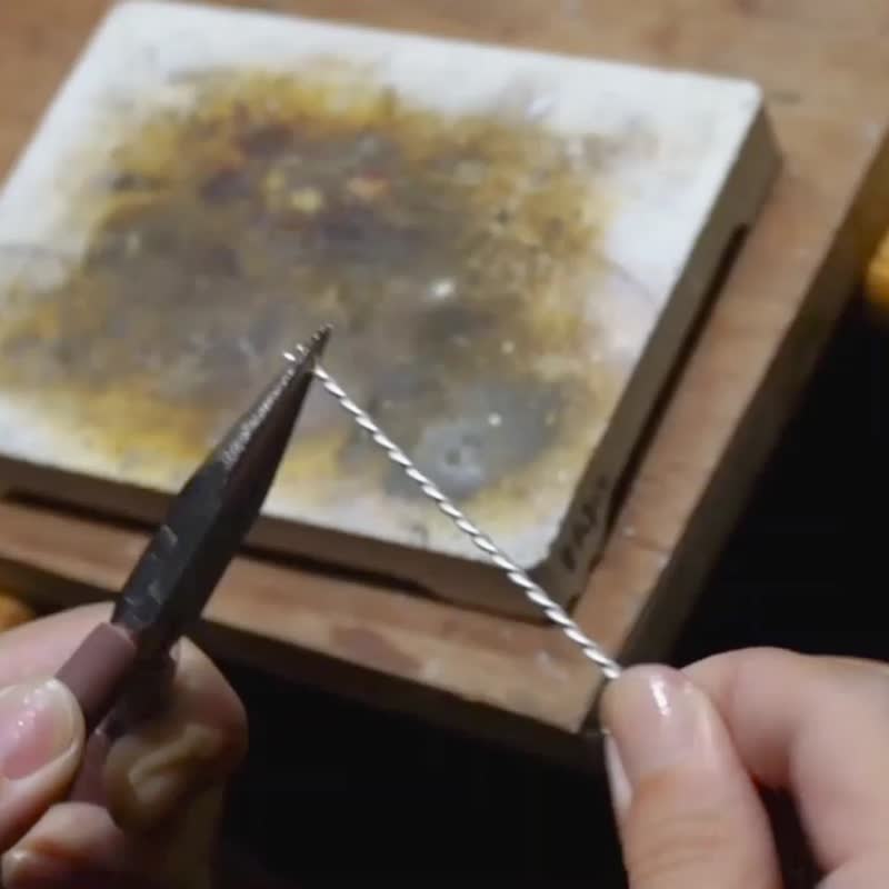 花莲市金工体验-手作戒指/银戒DIY/情侣对戒 (多款样式任选) - 金工/饰品 - 纯银 