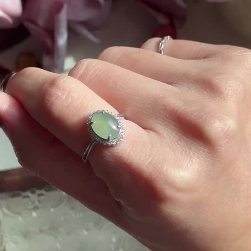 AZ 天然缅甸翡翠纯银戒指 春芽冷绿 - 戒指 - 宝石 