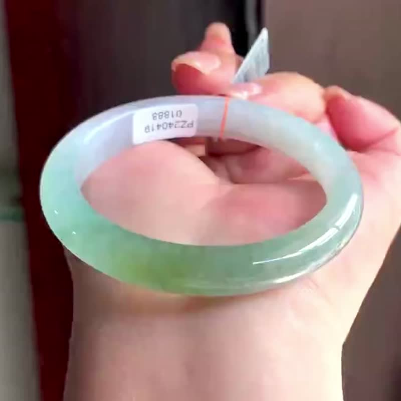 冰种翡翠天然翡翠玉镯A玉手镯 玉鈪 • 冰种秋香翡翠福镯 - 手链/手环 - 玉石 绿色