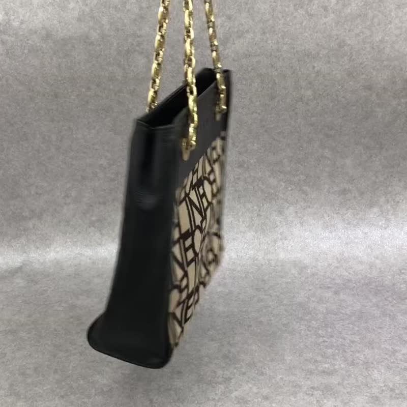 【VintageShop solo 日本直送中古包专卖店】CELINE 经典手提包 缀以品牌标志刺绣，展现低调雅致的质感，搭配柔软针织与皮革细节，链带设计更添一抹复古风情。88vc8f - 手提包/手提袋 - 棉 咖啡色