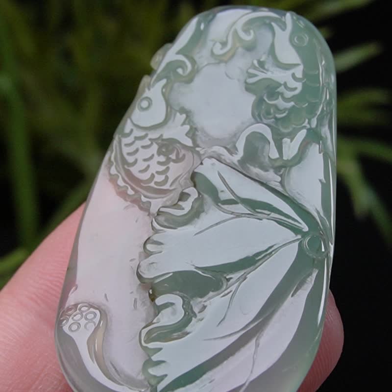 冰种飘绿翡翠巧雕荷包有鱼项链 | 天然缅甸玉A货翡翠 | 送礼 - 吊饰 - 玉石 绿色