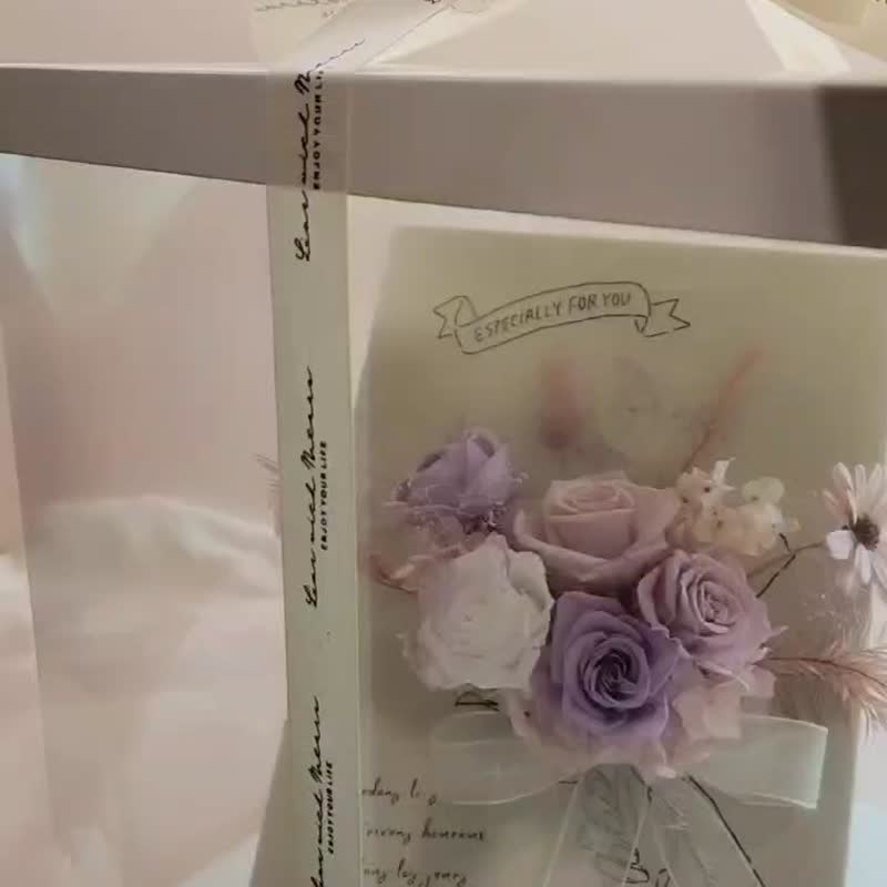 浪漫画架花束永生花礼 - 干燥花/捧花 - 植物．花 紫色