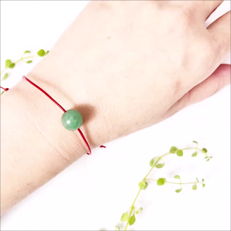 皮绳东菱玉手链 幸运红绳x生日宝石 5月诞生石 轻松收紧可调式 - 手链/手环 - 半宝石 绿色