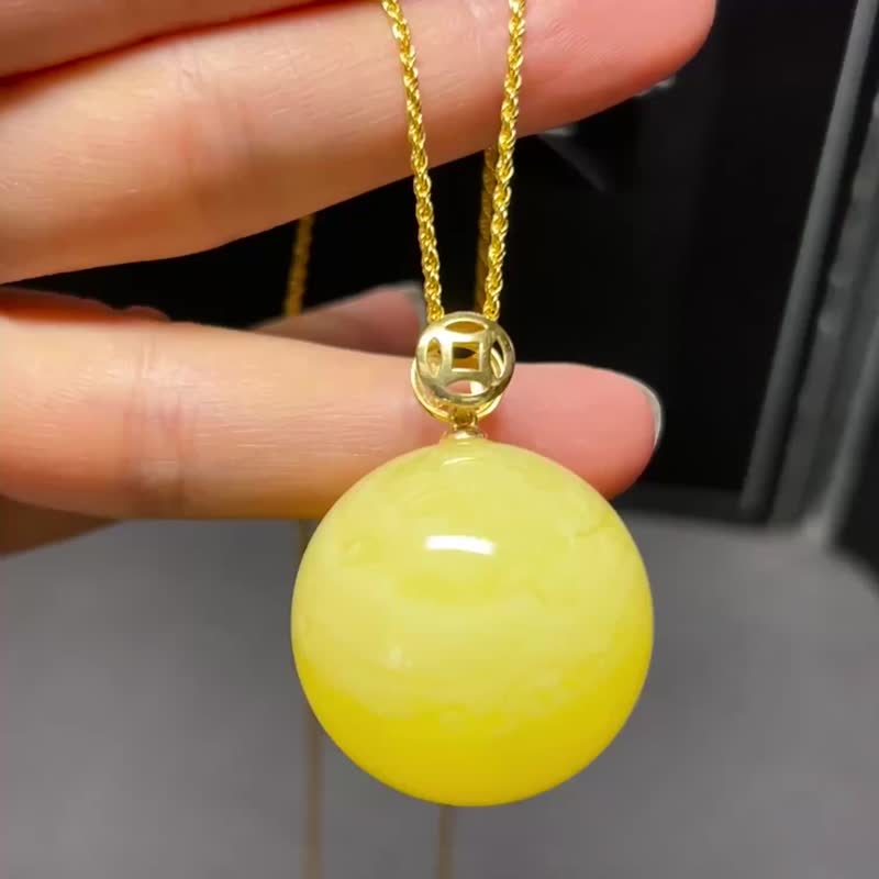 天然蜜蜡圆珠吊坠 俄料 完美品质 18k金重工镶嵌 - 吊饰 - 水晶 