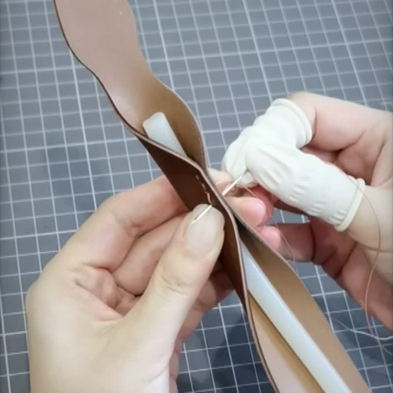 小牛皮diy手作材料包 单肩包/斜背包/保龄球包/手提包 定制礼物 - 皮件 - 真皮 