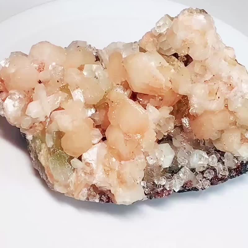 Crystal Corner 隅石丨印度钻石.橘沸石.红沸石共生绿色鱼眼石270 - 摆饰 - 水晶 