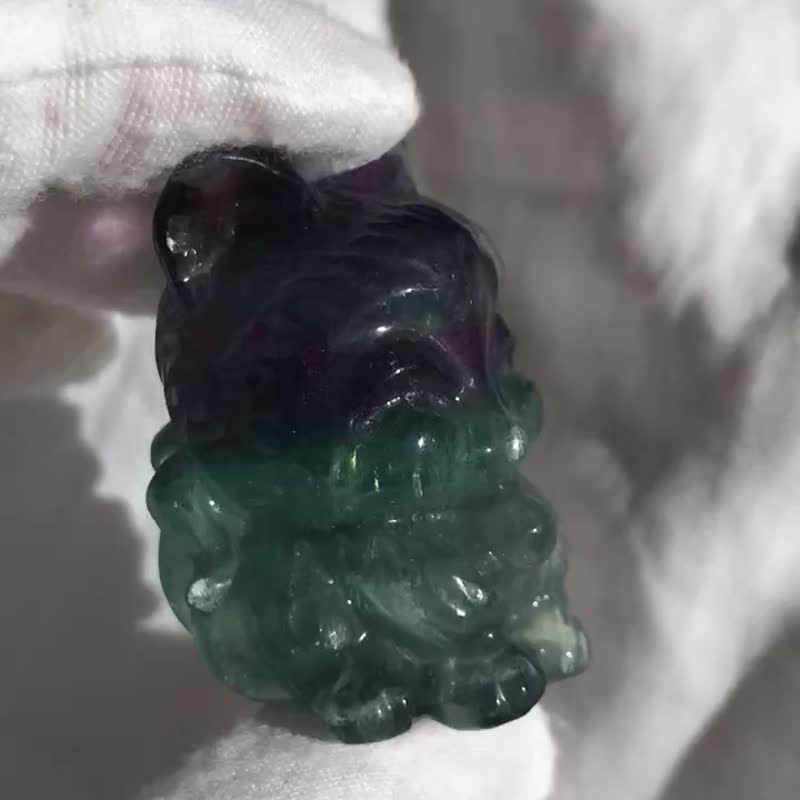 拉丝彩 透亮 九尾狐 精美 摆件 天然原石 水晶原矿 - 摆饰 - 水晶 紫色