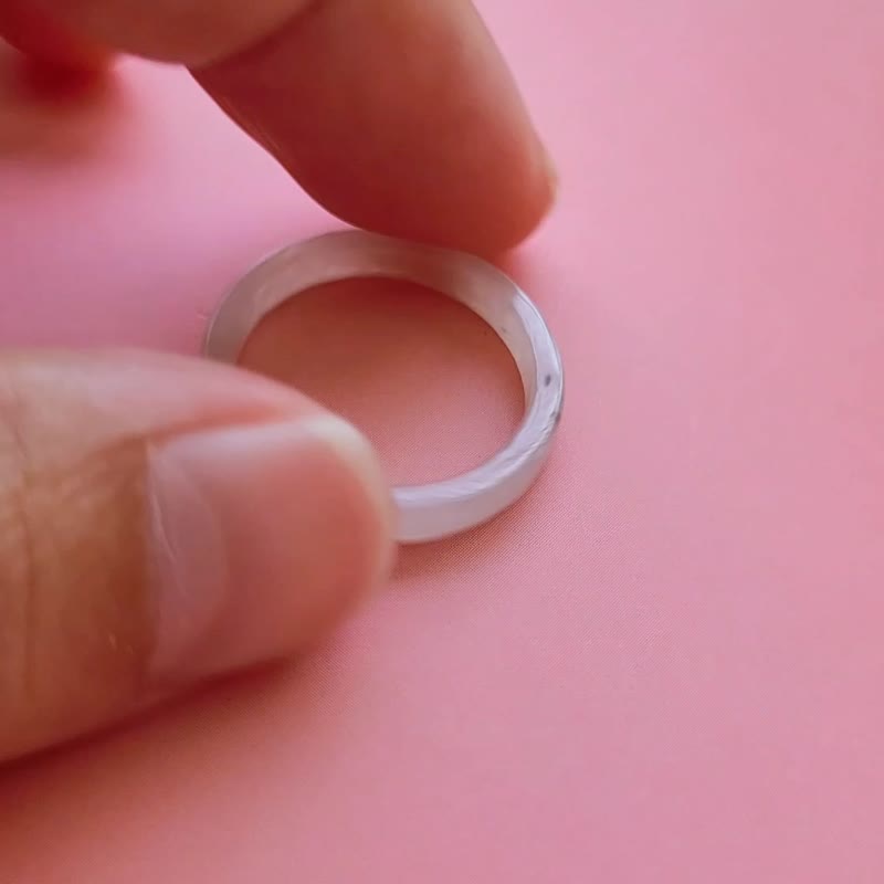 【亲翠】天然翡翠 白冰莫西沙撒乌鸡方戒手指镯10号戒圈 N款 - 戒指 - 玉石 白色