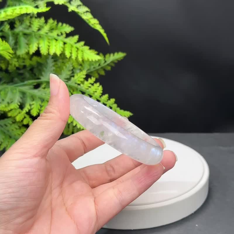精品 蓝月光石手镯 60MM 冰润蓝光共生碧玺 浪漫力量静雅柔美融洽 - 手链/手环 - 宝石 蓝色