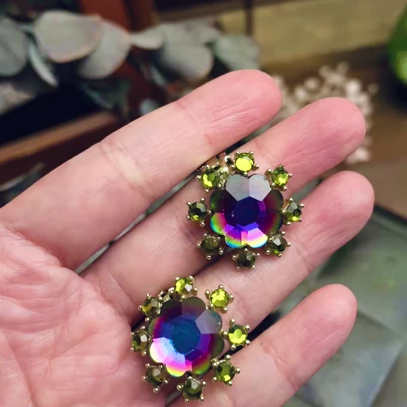 Weiss 西瓜石波浪卫星耳环—欧美古董首饰 Vintage Jewelry - 耳环/耳夹 - 其他金属 多色