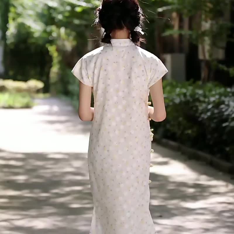 紫紫黃黃碎花 清新雪紡古法少女旗袍 新中式中秋春節改良連身洋裝 - 旗袍 - 其他人造纤维 白色