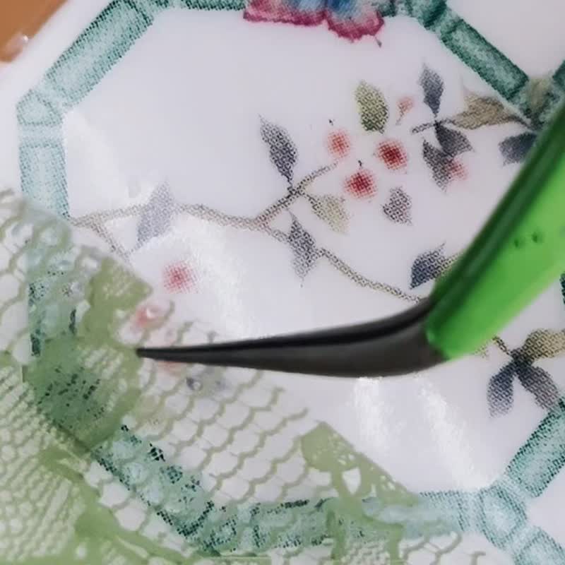新年限定 新年陶瓷糖果盒 - 盘子/餐盘/盘架 - 陶 绿色