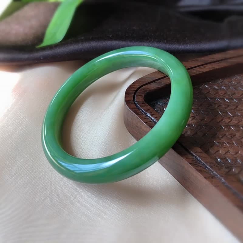 天然和田玉碧玉菠菜绿手镯 圈口58mm 冰底满色菠菜绿 - 手链/手环 - 玉石 