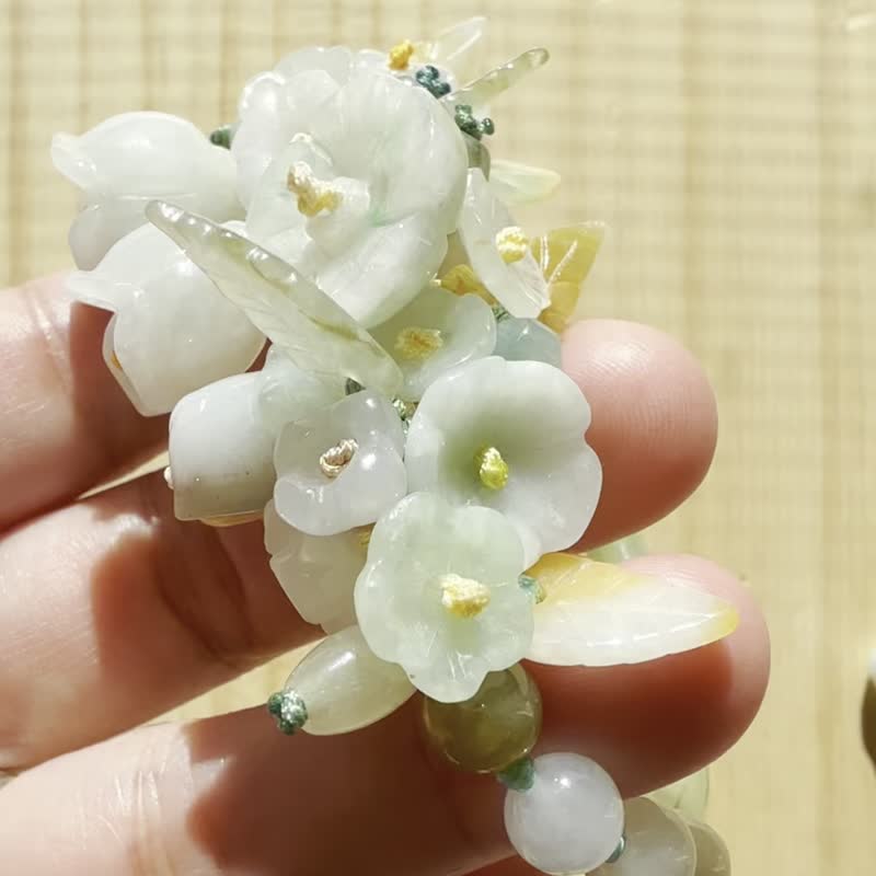 手工編織翡翠手链 — 铃兰与猫掌 - 手链/手环 - 玉石 黄色