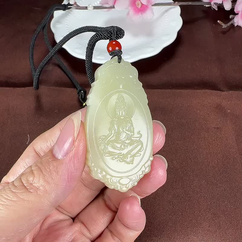 秒杀价 极品天然新疆和田玉若羌黄口料观音吊坠玉质细腻温润 - 手链/手环 - 玉石 