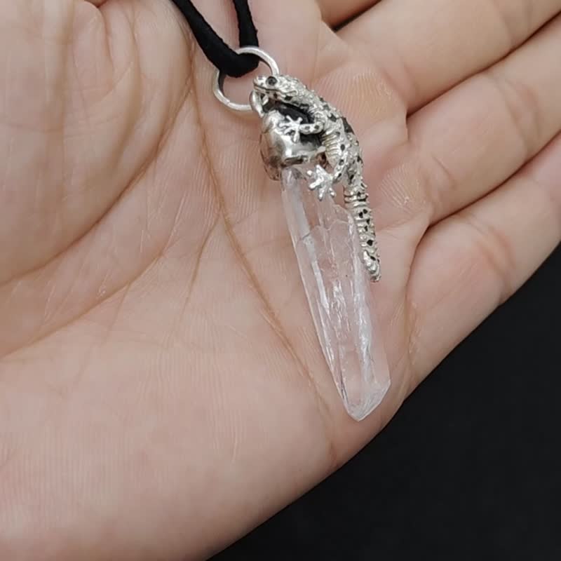限量1件 豹纹壁虎（豹纹壁虎）水晶点、银吊坠 - 项链 - 银 银色