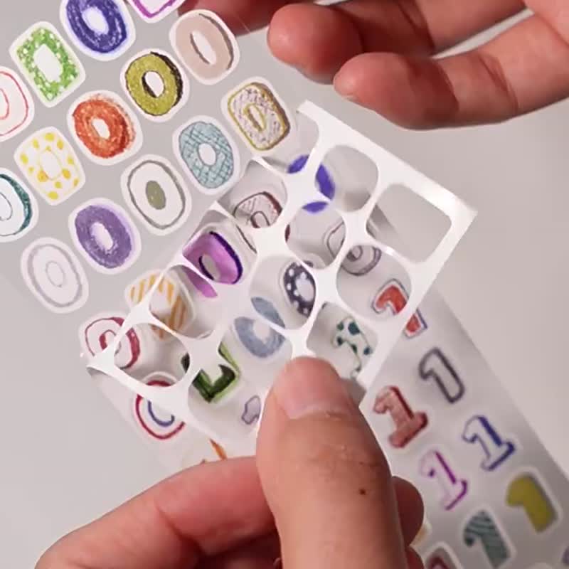 彩虹数字 合成纸 自带切膜 6米卷 - 纸胶带 - 纸 多色