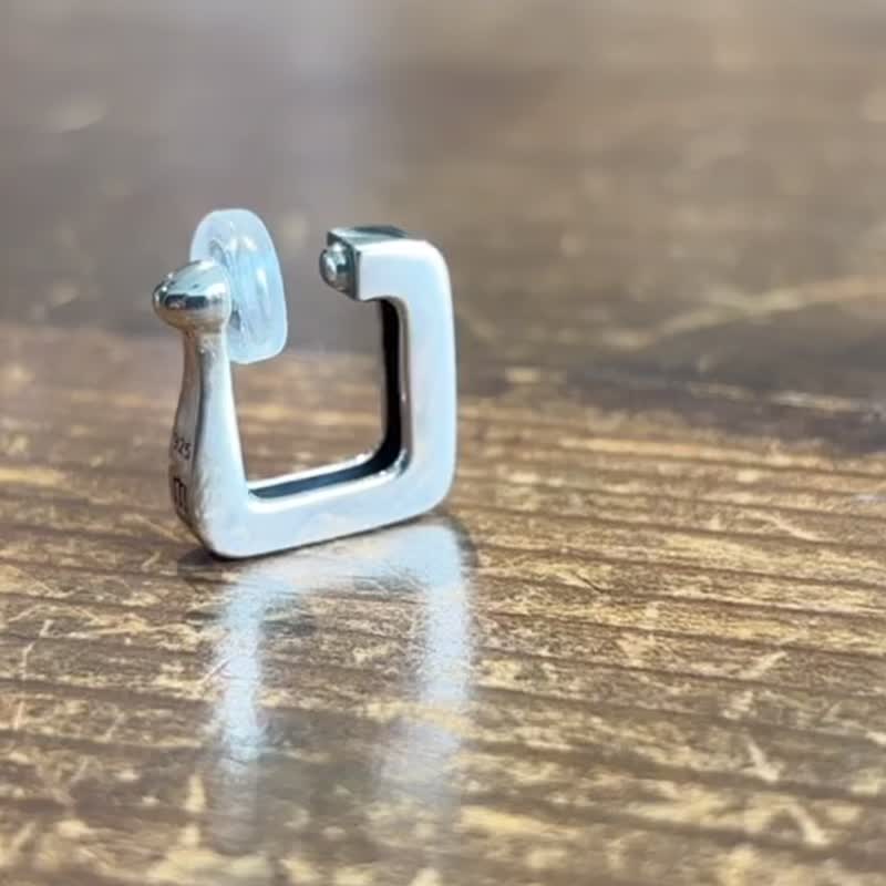 方形 男士耳夹 / 纯银 925 单边贩售 / 银饰 / 日本制造 / 包邮 / 送礼给男士 - 耳环/耳夹 - 纯银 