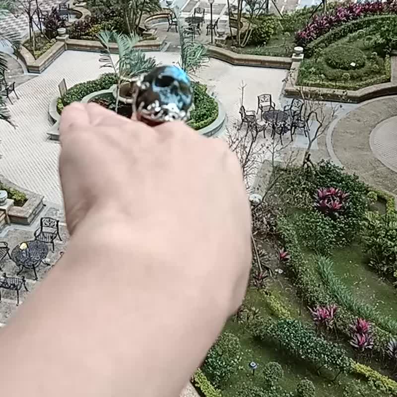 拉长石骷髅头手工银戒纯银戒指~ 女王头 ~Labradorite Skull Ring - 戒指 - 纯银 