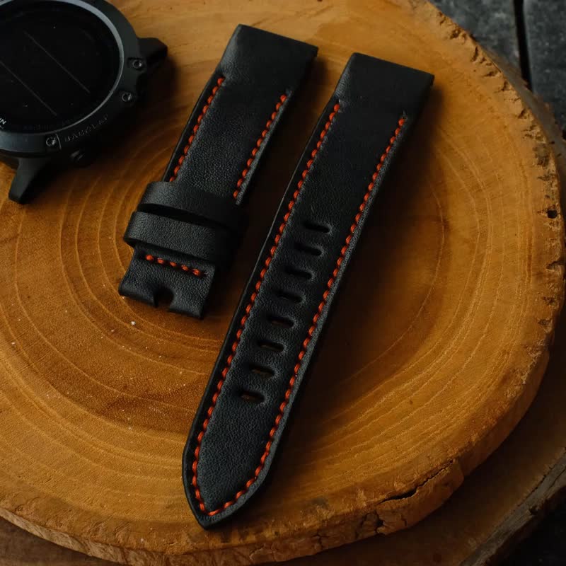 Garmin 手表 黑色皮革表带 红色车缝线 搭配 Quickfit Garmin 连接器 - 表带 - 真皮 黑色