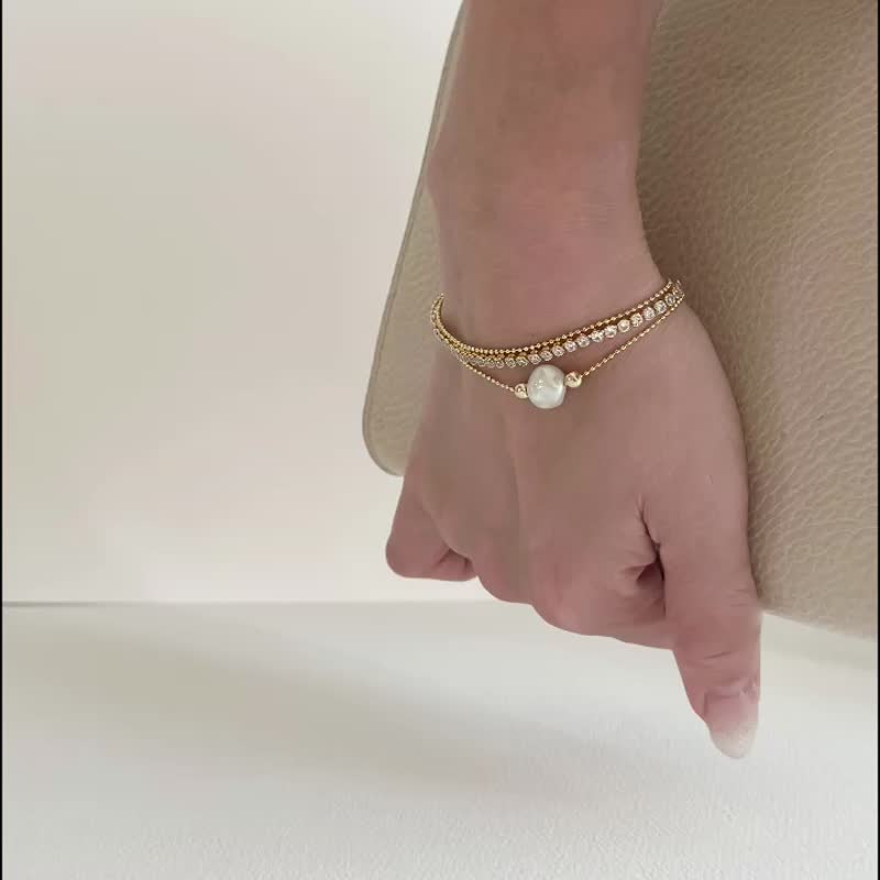 睛艳三层手链 | 14K注金 | 包邮 | Belinda轻珠宝 - 手链/手环 - 铜/黄铜 金色