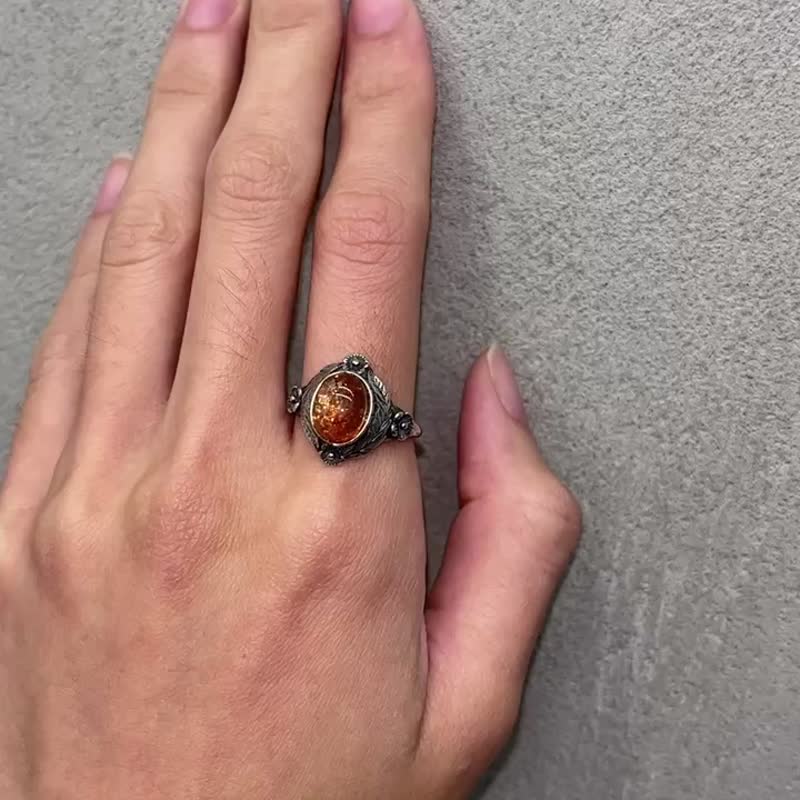喜迎瑶 925银 金太阳 活口戒指 戒指 手工银饰 太阳石 复古风 - 戒指 - 水晶 银色