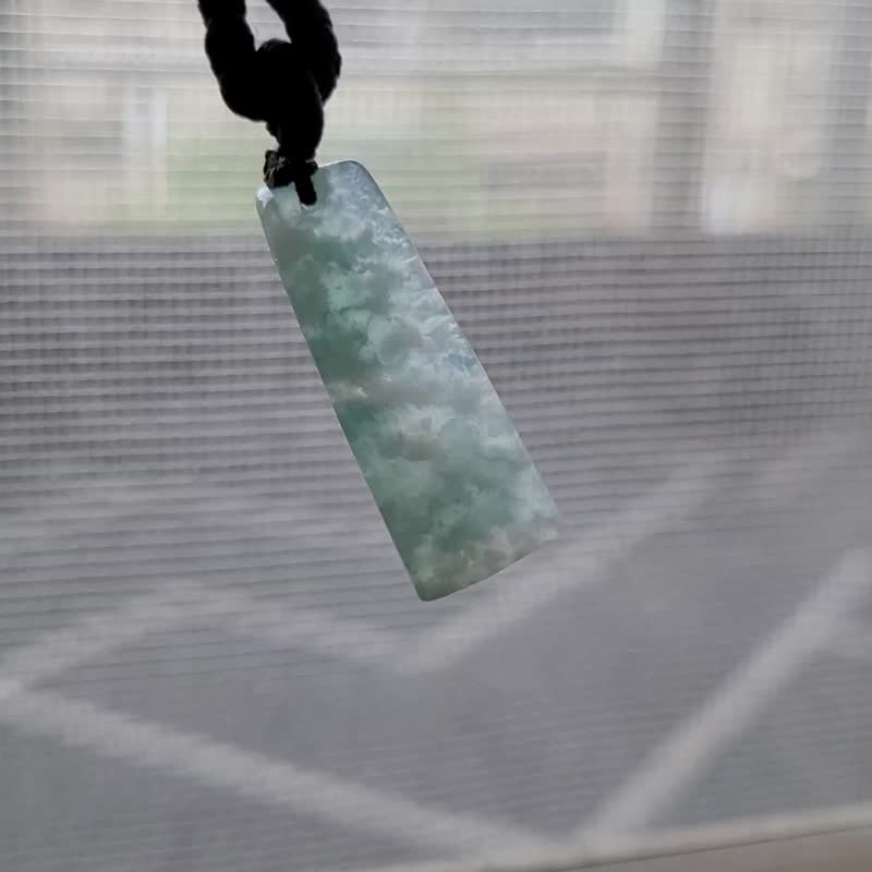 【亲翠】天然翡翠 冰蓝意境棉感原石调整式绳链 - 项链 - 玉石 多色