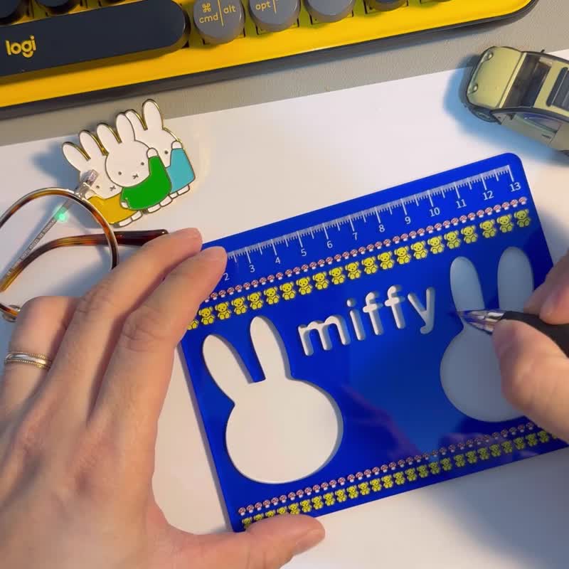 【Pinkoi x miffy】2025 米飞兔 Miffy文具系列绘画间尺TWO MIFFY - 其他 - 压克力 多色