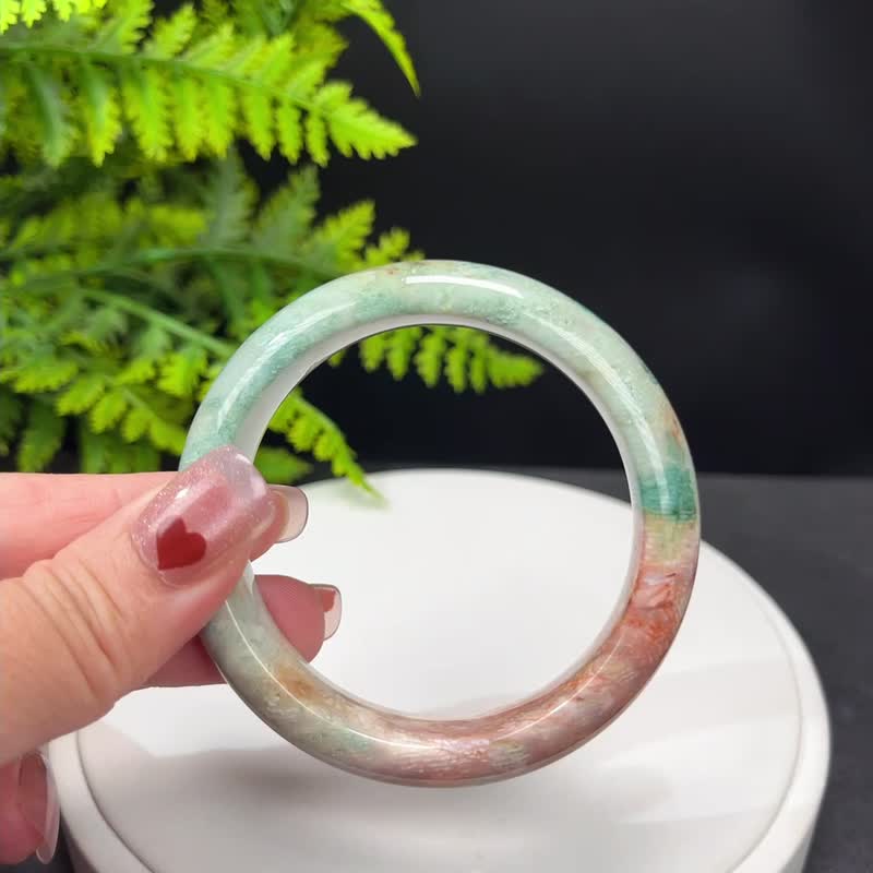 精品珊瑚玉手镯 54MM 冰润高瓷渐变多彩绿料凤尾纹 生机希望平和 - 手链/手环 - 玉石 