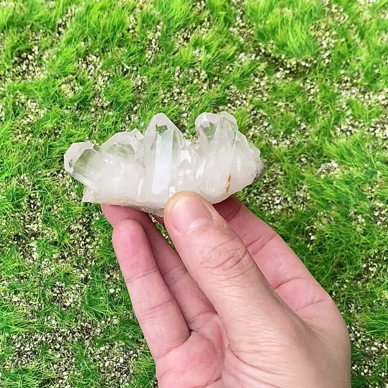 步步高升-天然冰透体小白水晶簇 家居 办公室 疗愈 净化 能量摆件 - 其他 - 水晶 白色
