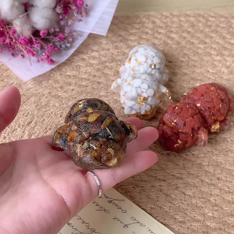 水晶 法斗 幼犬 M号 | 天然石手作 | 居家摆饰 疗愈萌犬 |虎眼石 - 摆饰 - 水晶 多色