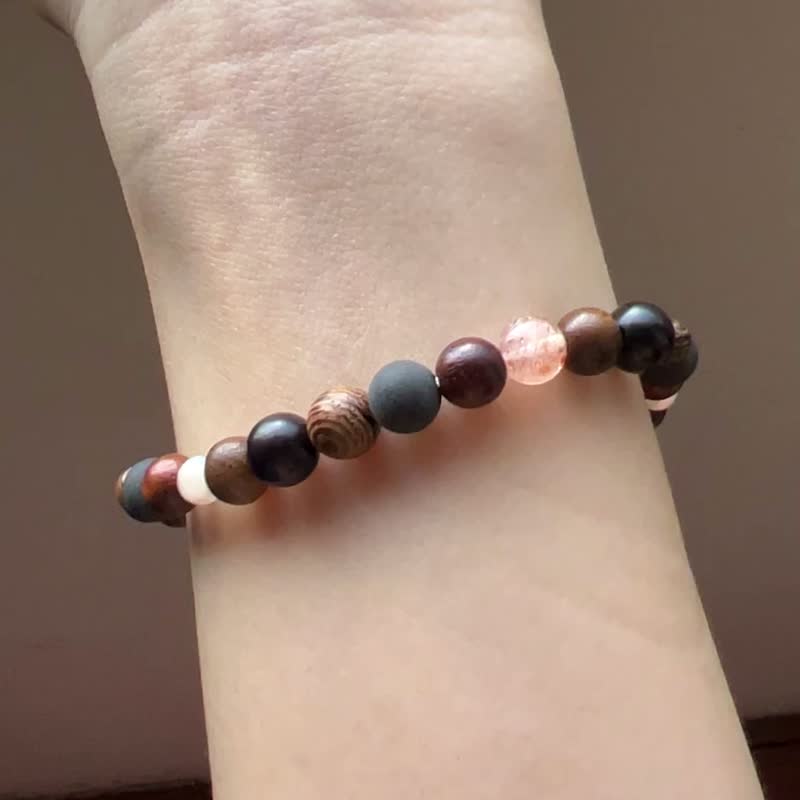 ||橘光森林|| 中性手环。太阳石/金草莓晶/绿檀/花梨木/ 快速出货 - 手链/手环 - 木头 橘色