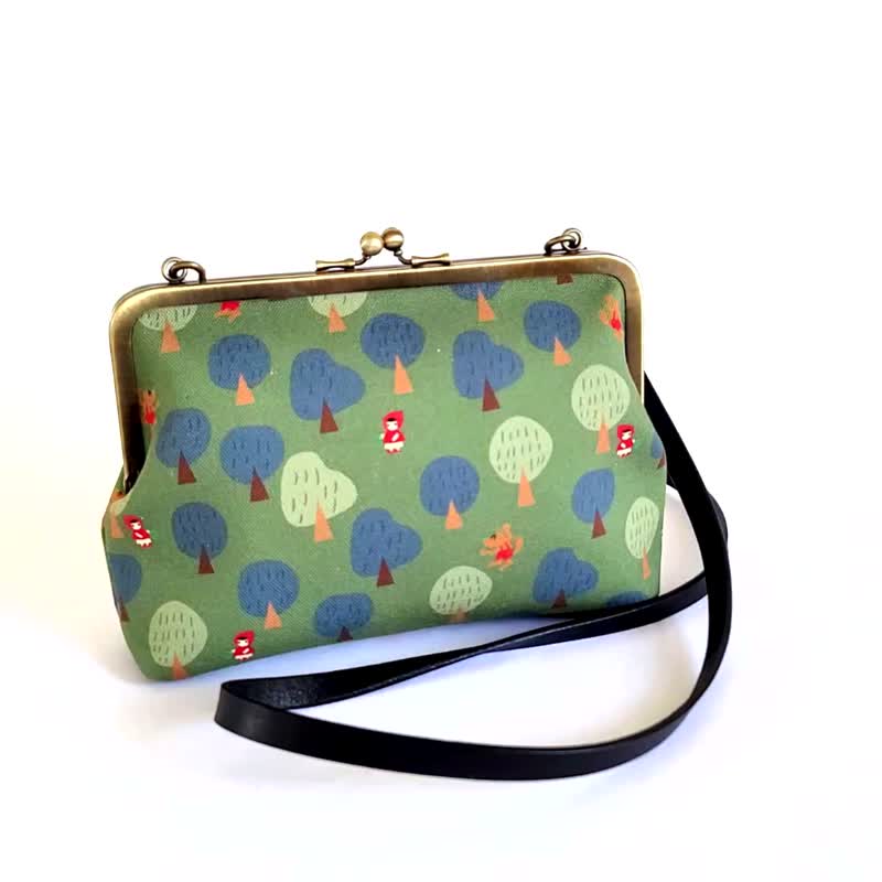 草绿色漂亮园林 口金包 仕女包 侧背斜背包 防泼水布包 小红帽 - 侧背包/斜挎包 - 防水材质 绿色
