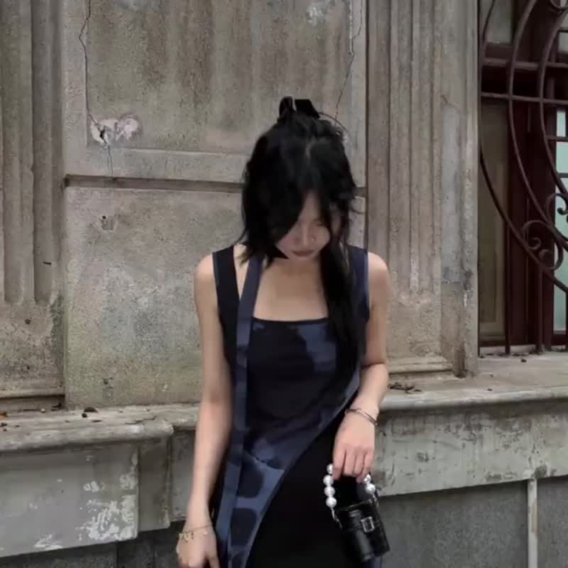 哥德仙家水墨旗袍连身裙 - 灰 / 红 / 附领带 - 洋装/连衣裙 - 其他材质 灰色