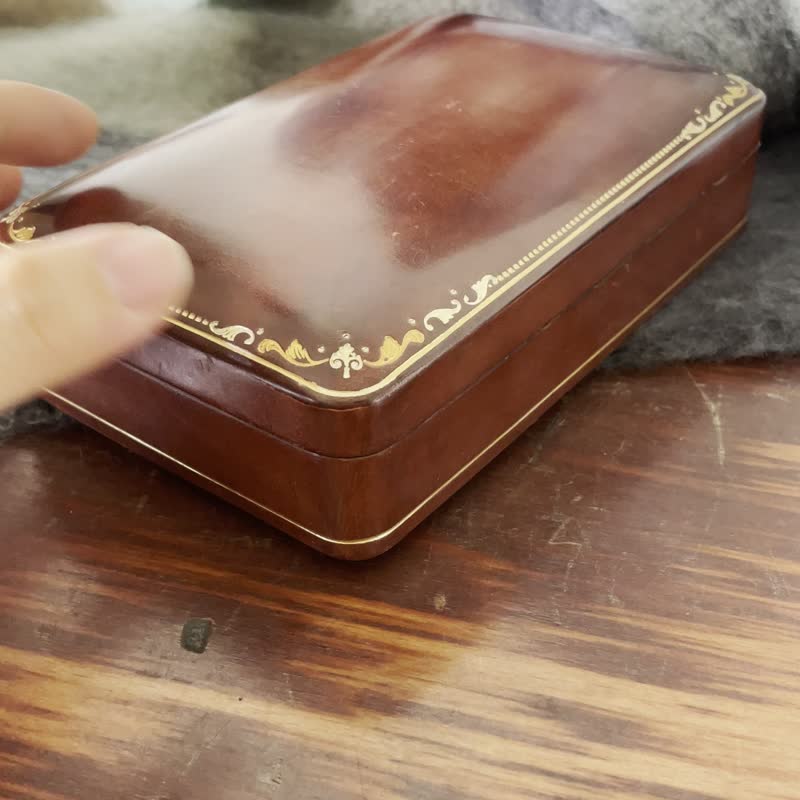 金银宝贝 古典古董描金意大利威尼斯酒红色真皮珠宝盒 - 收纳用品 - 其他金属 银色