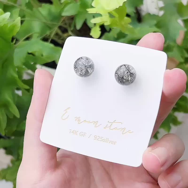 水感透明感 毕业级蕾丝黑发晶泡泡耳环 防小人避邪首选 - 耳环/耳夹 - 水晶 黑色