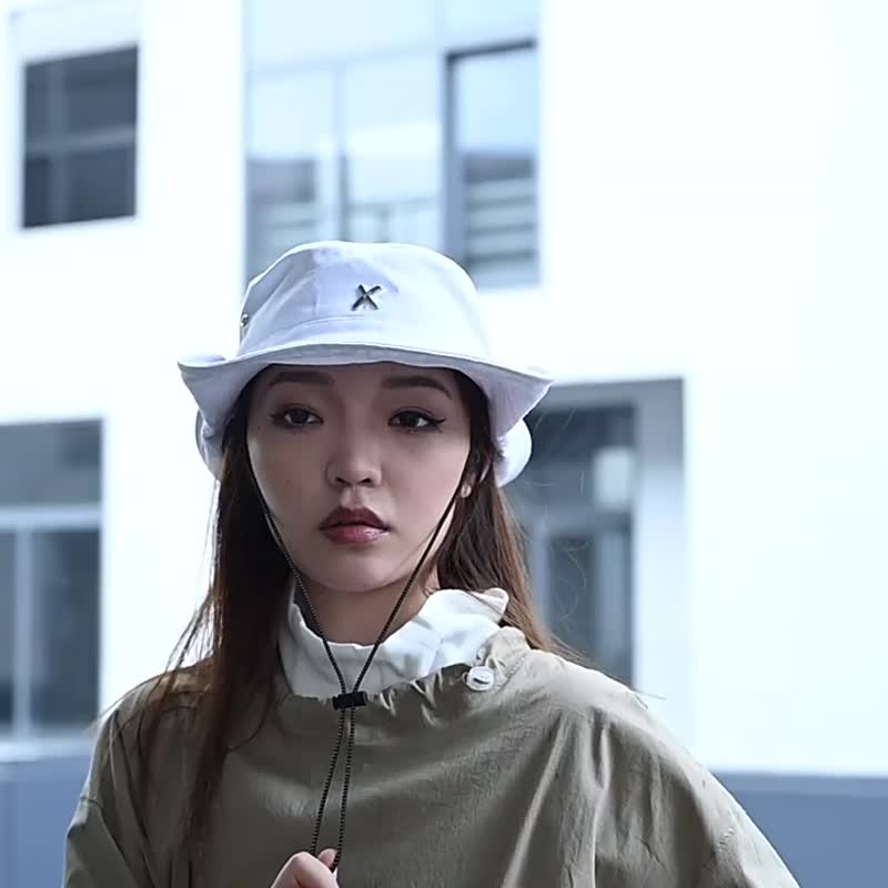 铁丝网刺绣奔尼帽 - 帽子 - 棉．麻 黑色