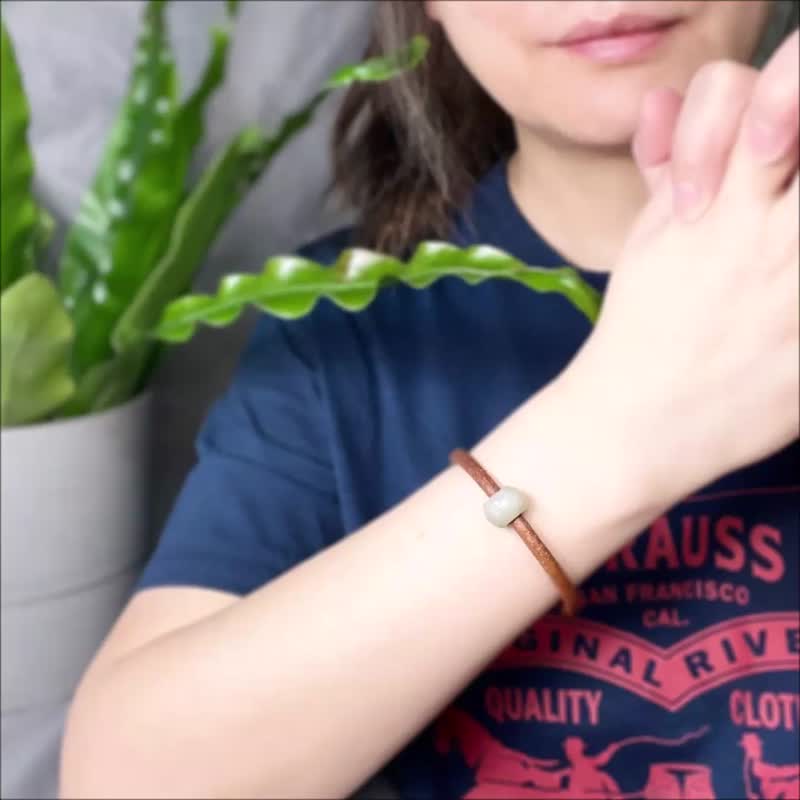 缅甸玉牛皮手链 5月诞生石 棕色皮绳1入 磁扣好穿戴 定制手围 - 手链/手环 - 半宝石 多色