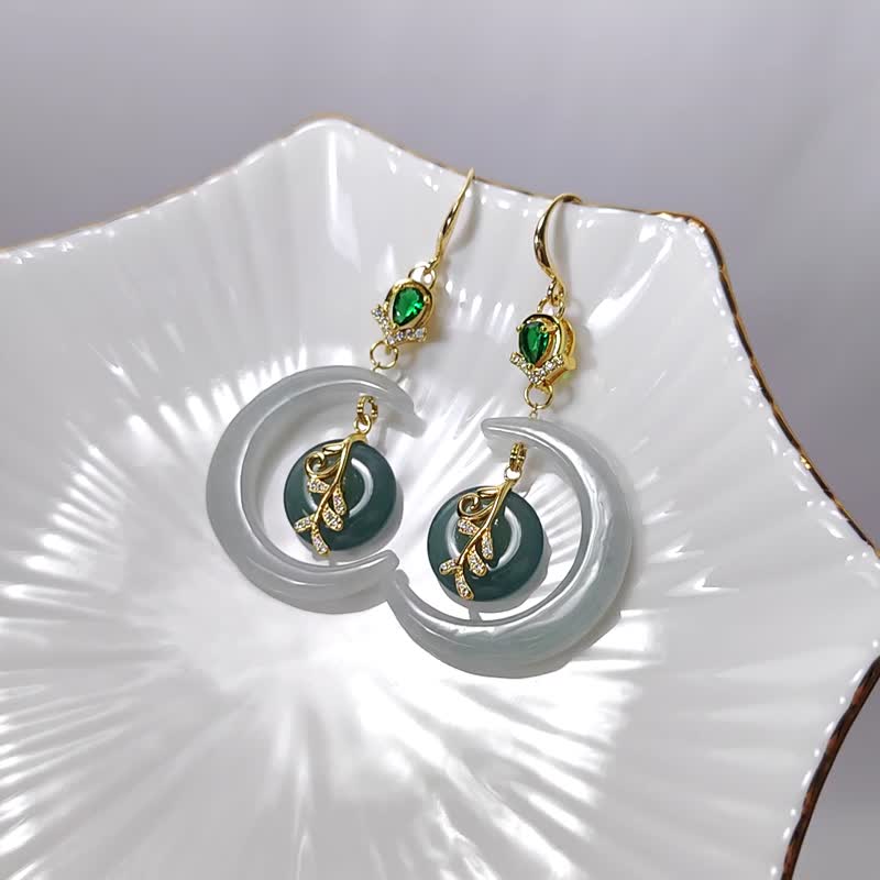 天然A货翡翠 冰种 月亮 古钱 一元复始 耳环 单品 礼物 收藏 独家 - 耳环/耳夹 - 宝石 绿色
