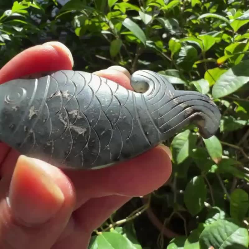 古玉 鱼佩 玉鱼挂件 老玉 玉佩 老玉髓 老件 雕件 鲤鱼跳龙门 - 吊饰 - 玉石 灰色