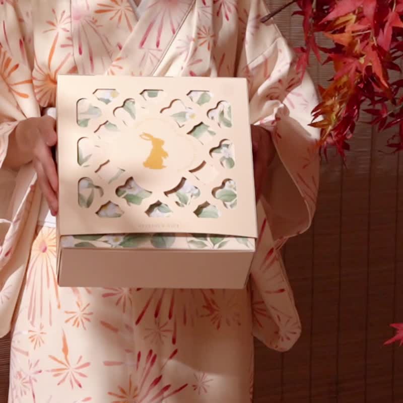 【满五万免费烫金/一件包邮】花鸟风月礼盒 日式高级镂空 - 茶 - 纸 黄色