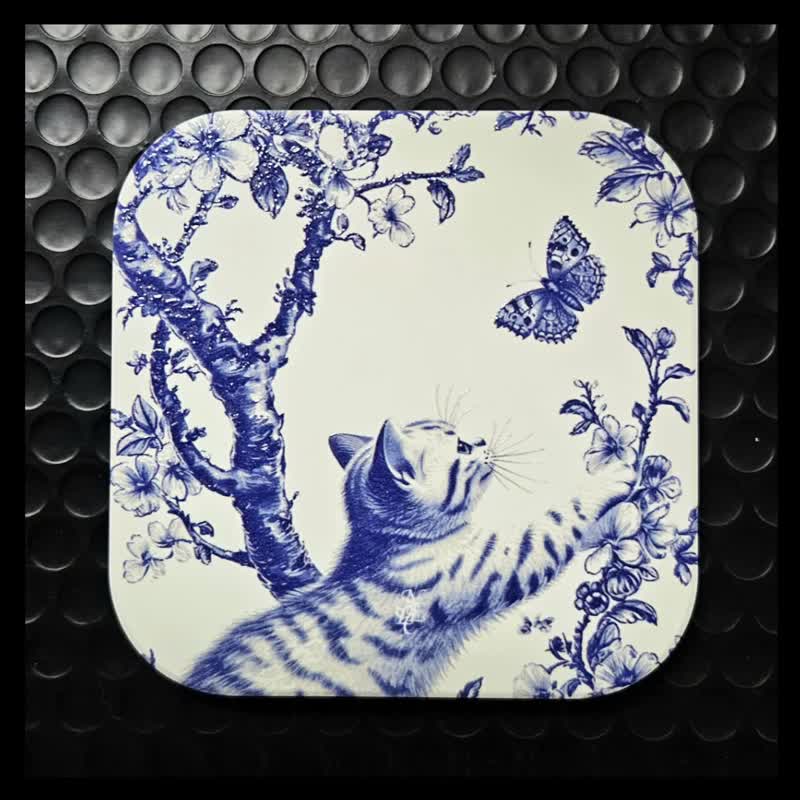 青花瓷 猫抓蝶- 晶雕吸水陶瓷杯垫 - 杯垫 - 陶 白色