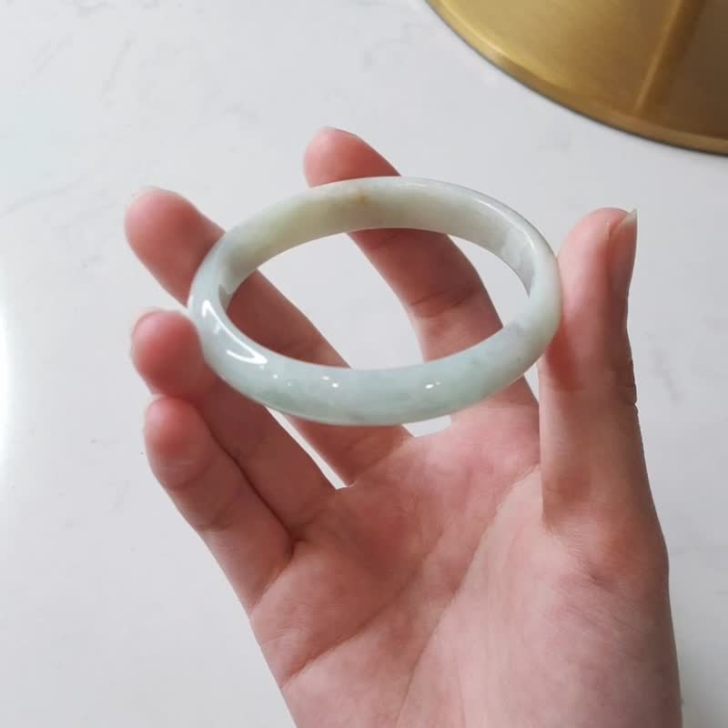 春日流水 | 天然A货翡翠玉镯/贵妃镯/手镯 | 手围17 - 手链/手环 - 玉石 绿色