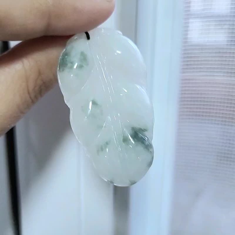 【亲翠】天然翡翠 冰牛奶底飘花事业有成极美叶子项链 | 不败题材 - 项链 - 玉石 白色