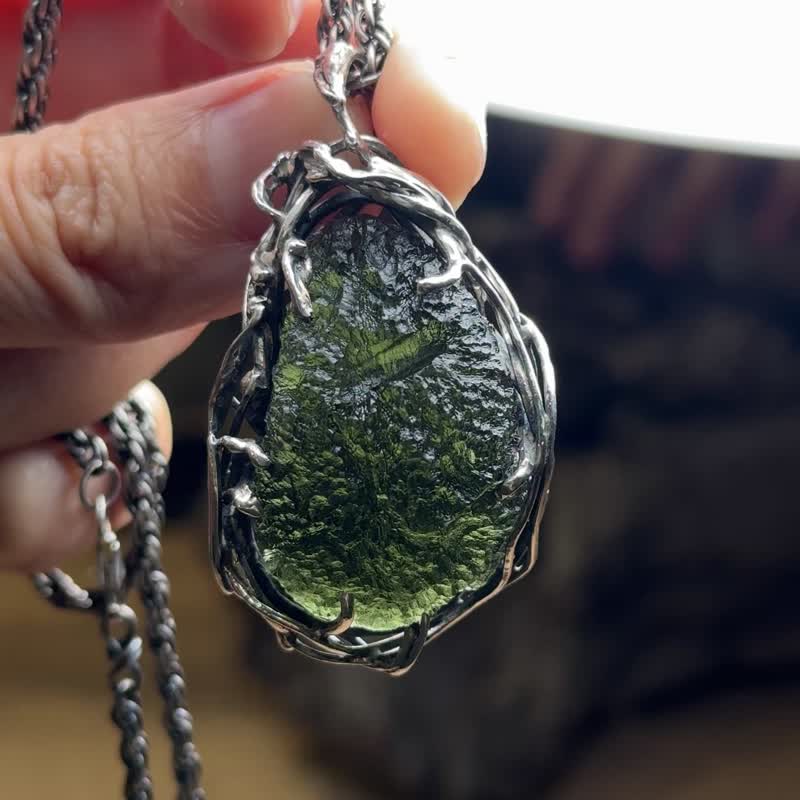 Moldavite / 捷克陨石 /赴光 - 项链 - 半宝石 绿色