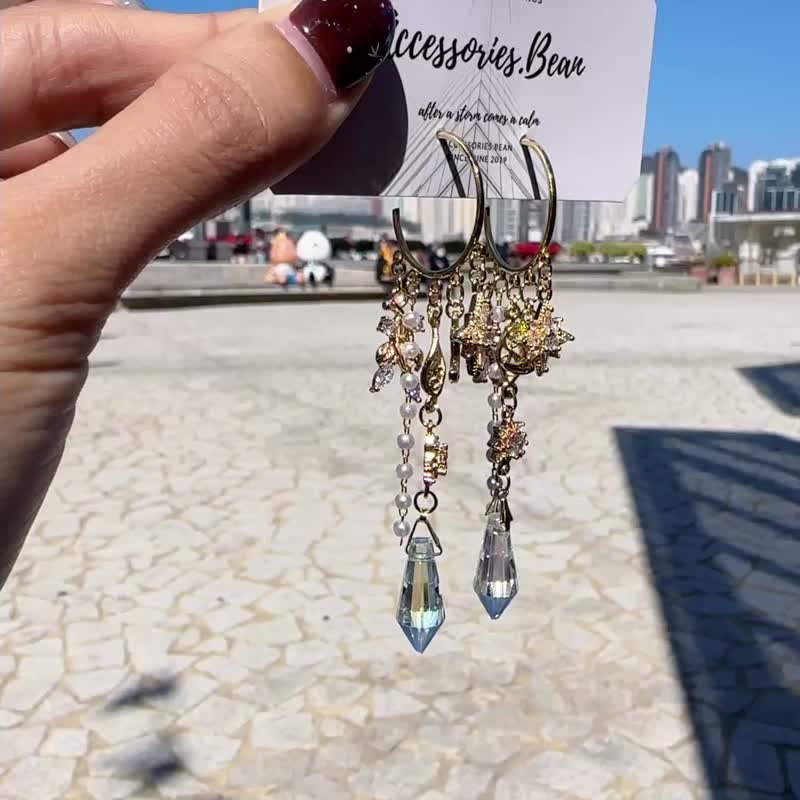 梦幻月影的晶莹耳环 - 耳环/耳夹 - 其他金属 卡其色