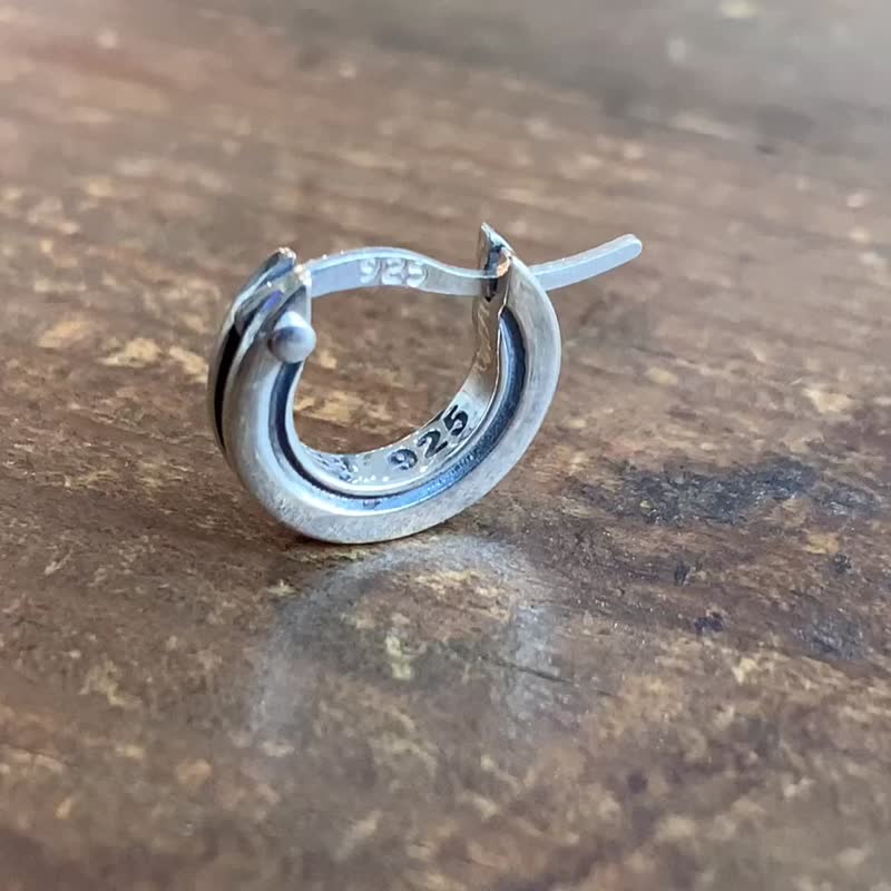 圈形 / 银质925 耳环 / 单耳贩售 / 极简风格 / 银饰 男款 / 日本制造 / 包邮 / 男性赠礼 / pe59 - 耳环/耳夹 - 银 银色