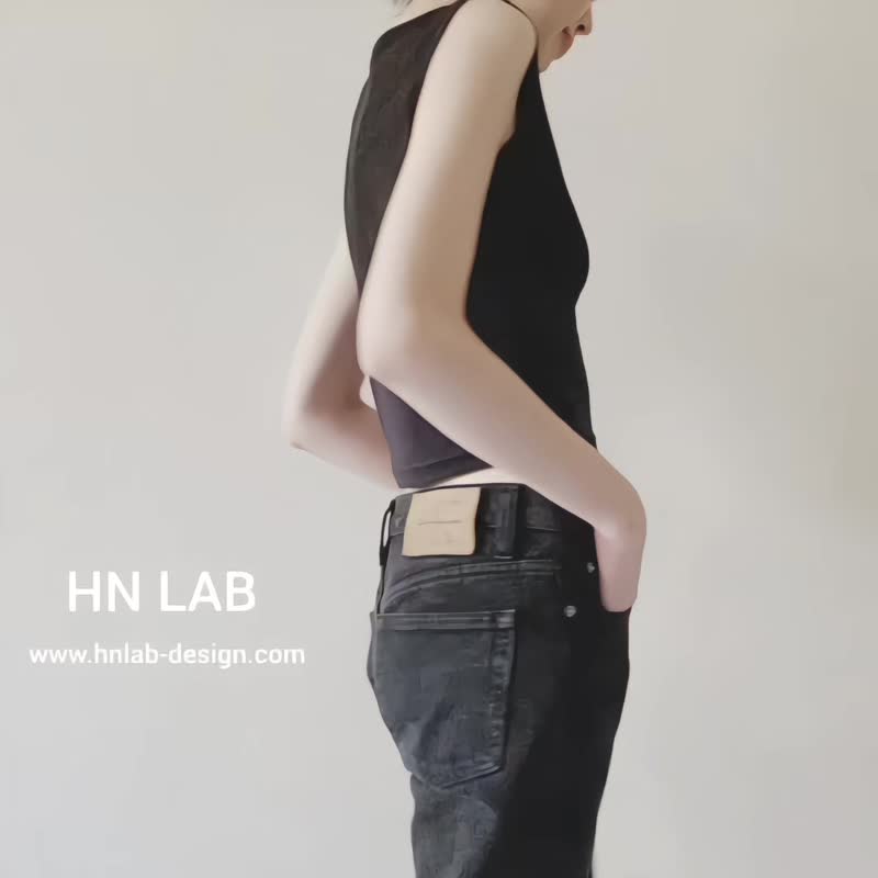 SHEER BACK VEST TOP 篓空后背网布拼接弹性上衣 - 女装背心 - 其他材质 黑色